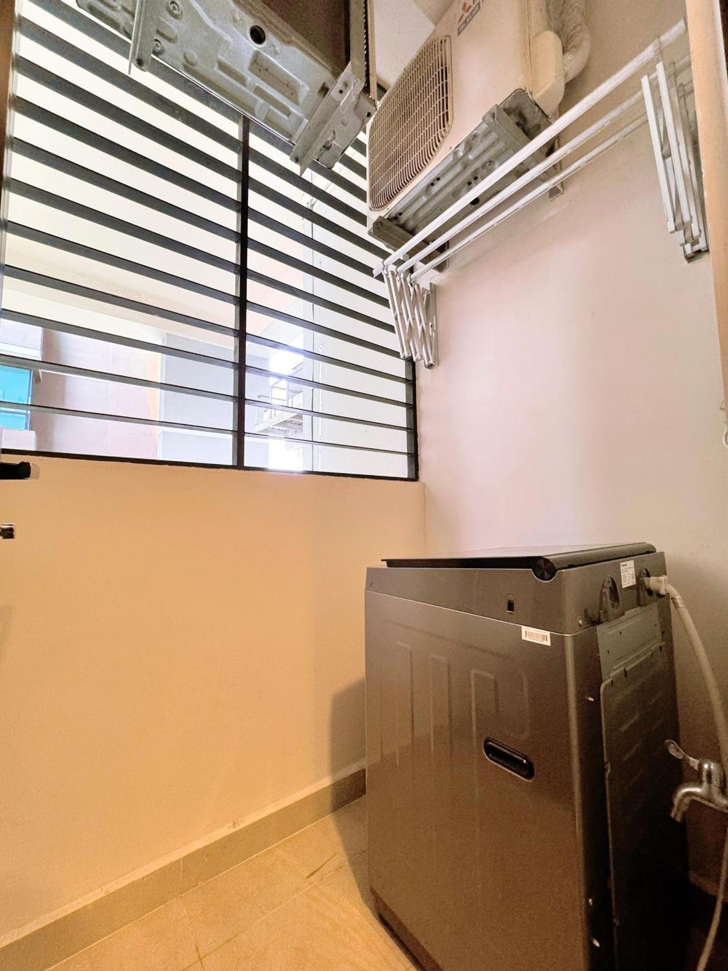 Homie's Dedge Thao Dien Luxury Apartment *