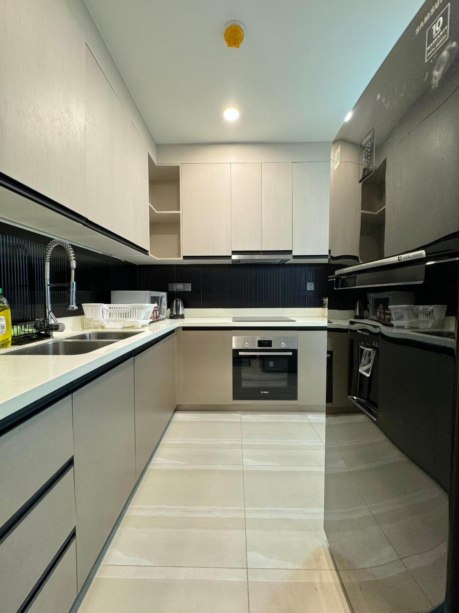 Apartment Homie's Dedge Thao Dien Luxury *