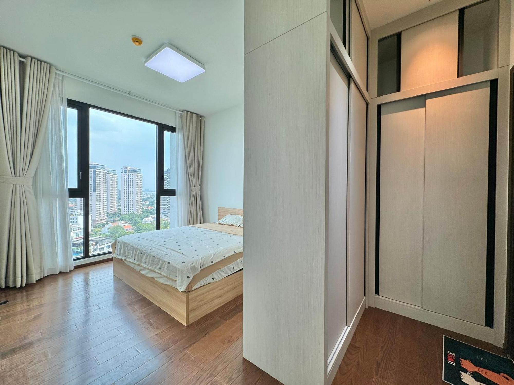 Apartment Homie's Dedge Thao Dien Luxury