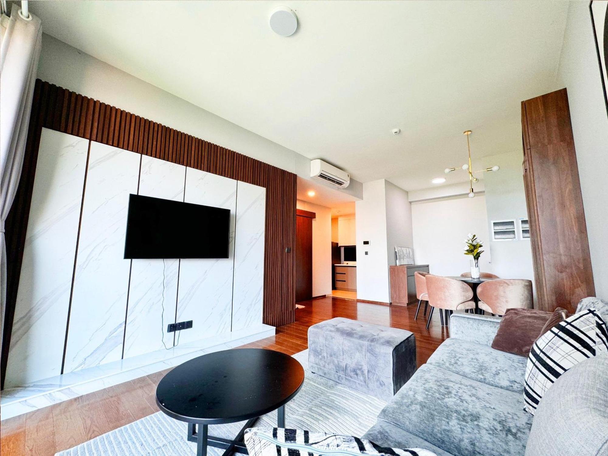Homie's Dedge Thao Dien Luxury Ho Chi Minh City